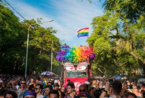 Parada Livre de Porto Alegre chega à 27ª edição neste domingo。